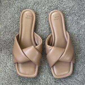 A New Day Twist Slide Sandals Size 7.5